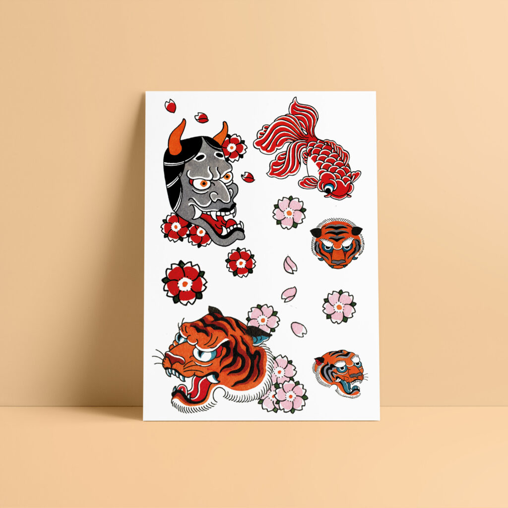 tatouages éphémères colorés de style japonais dans les tons rouges, oranges et roses 